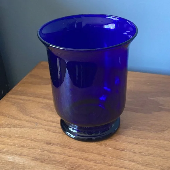 Vintage party light, cobalt, blue glass hurricane candle holder - Picture 2 of 6